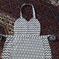 پیش بند ضد آب   با پارچه ی   تترون درجه یک و  کتان نخ