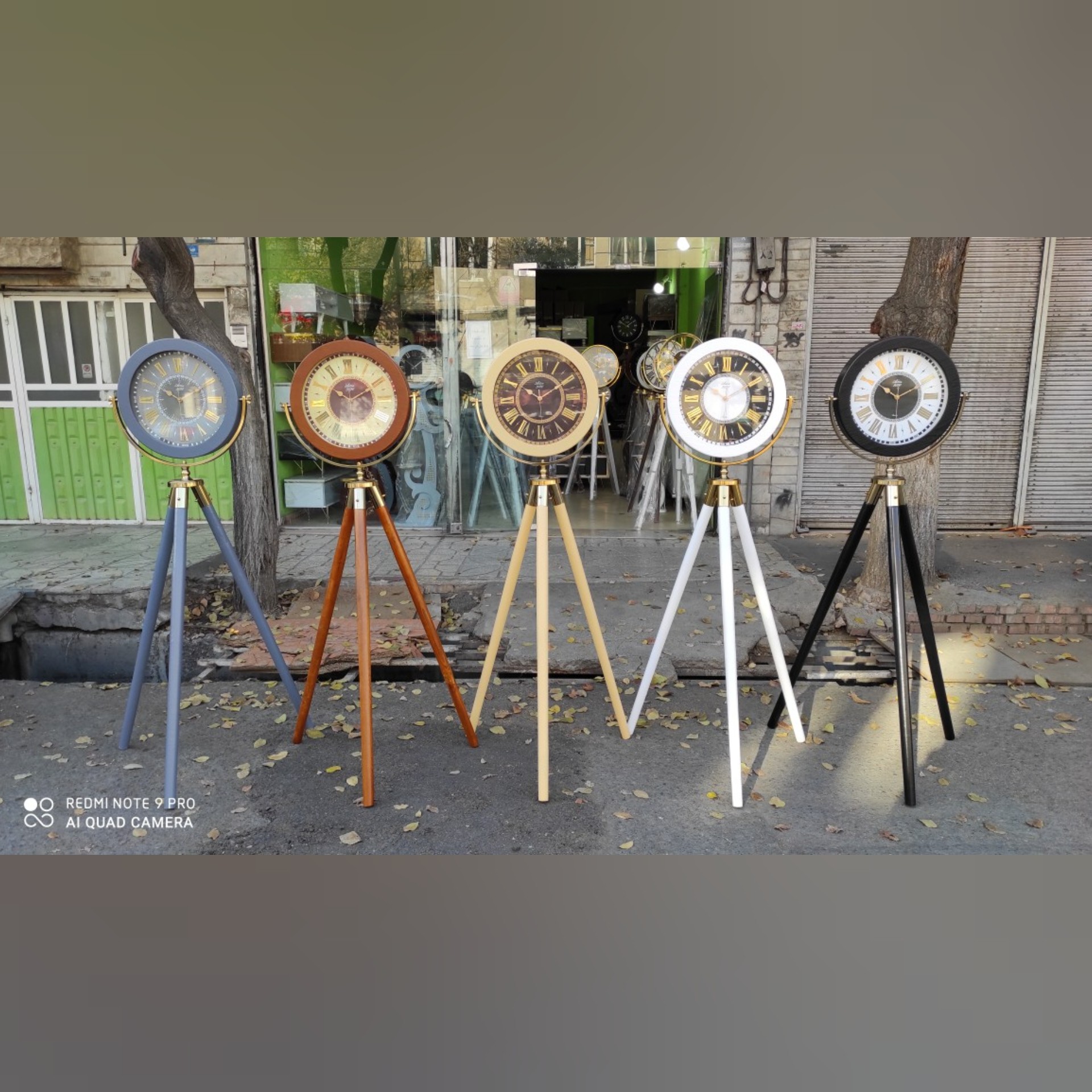 ساعت ایستاده 