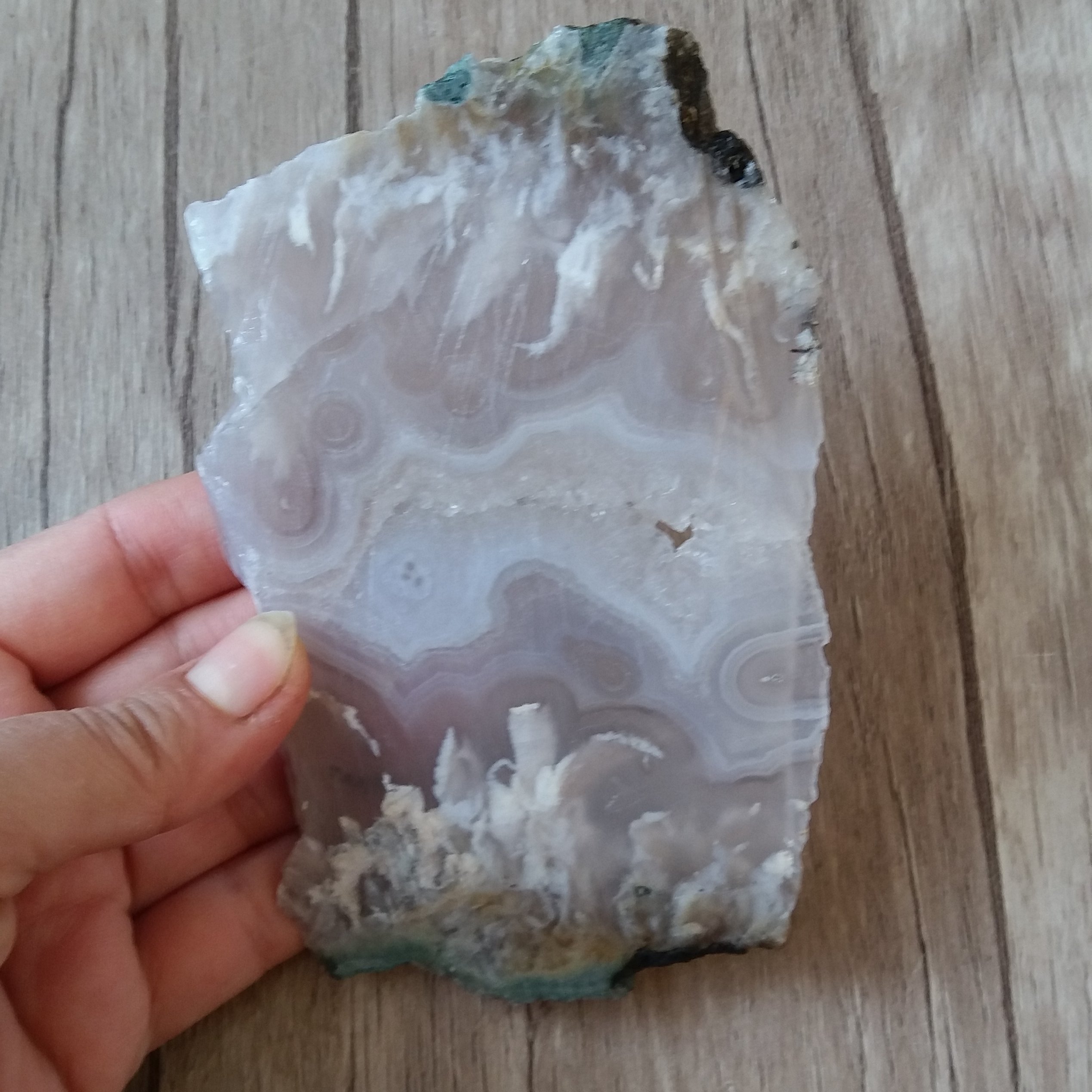  سنگ عقیق اسلایس شده با منظره عقیق شجر برفی معدنی و اصل با رنگ طبیعی