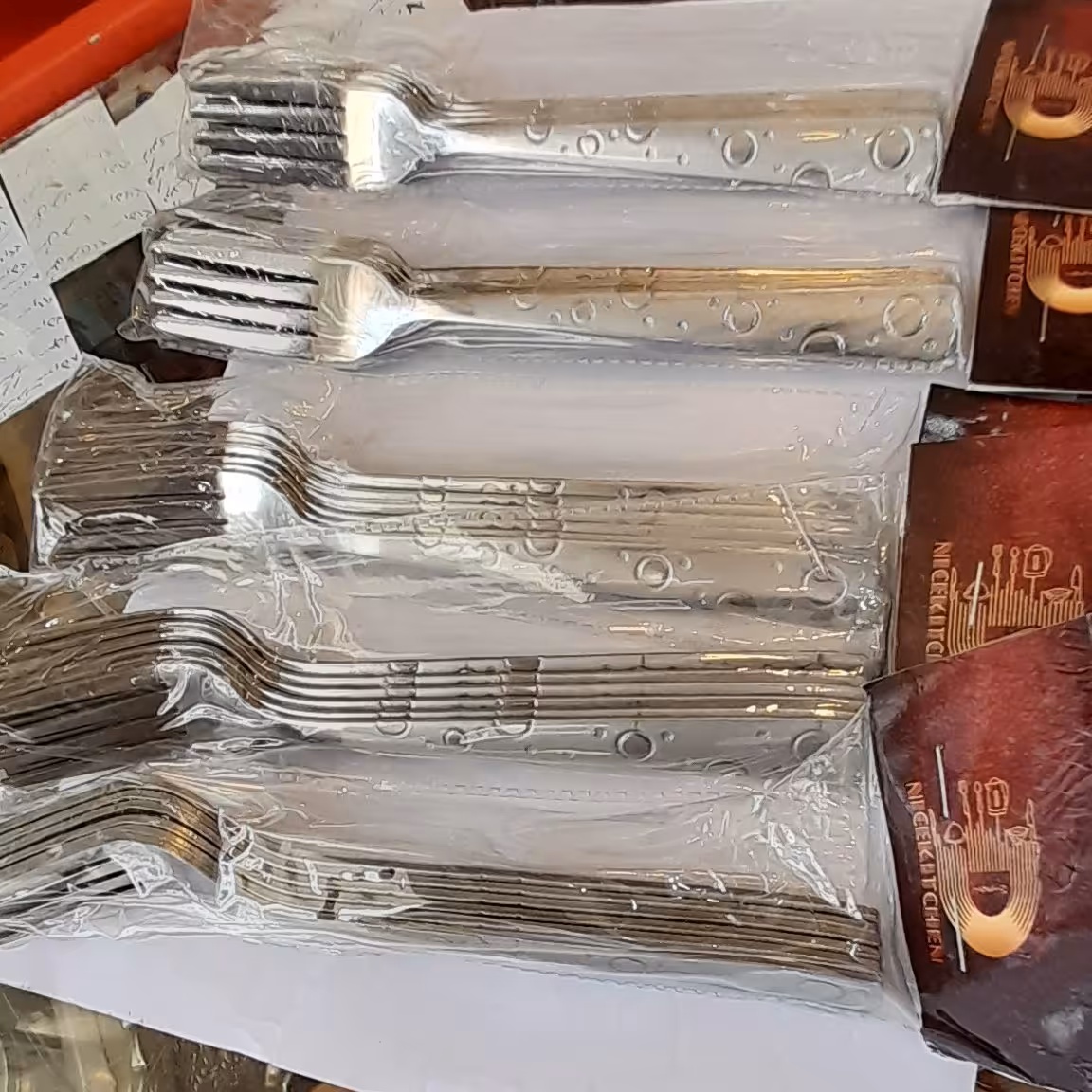 چنگال غذا خوری توپی