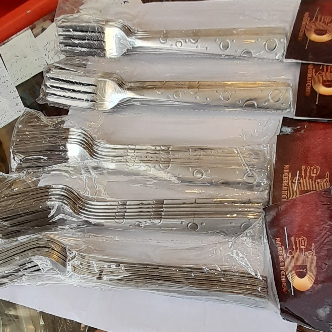 چنگال غذا خوری توپی