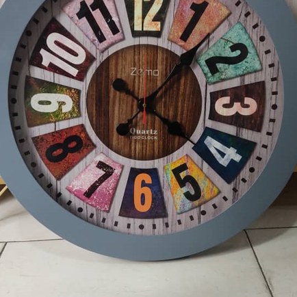 ساعت دیواری تزئینی دایره ای آرام گرد نشکن قطر 60