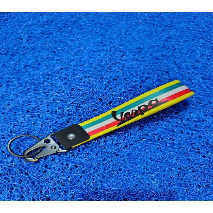 جاسوئیچی موتورسیکلت زرد پارچه رنگ زنجیره ای با کیفیت موتور سوئیچ CEBECİOTO