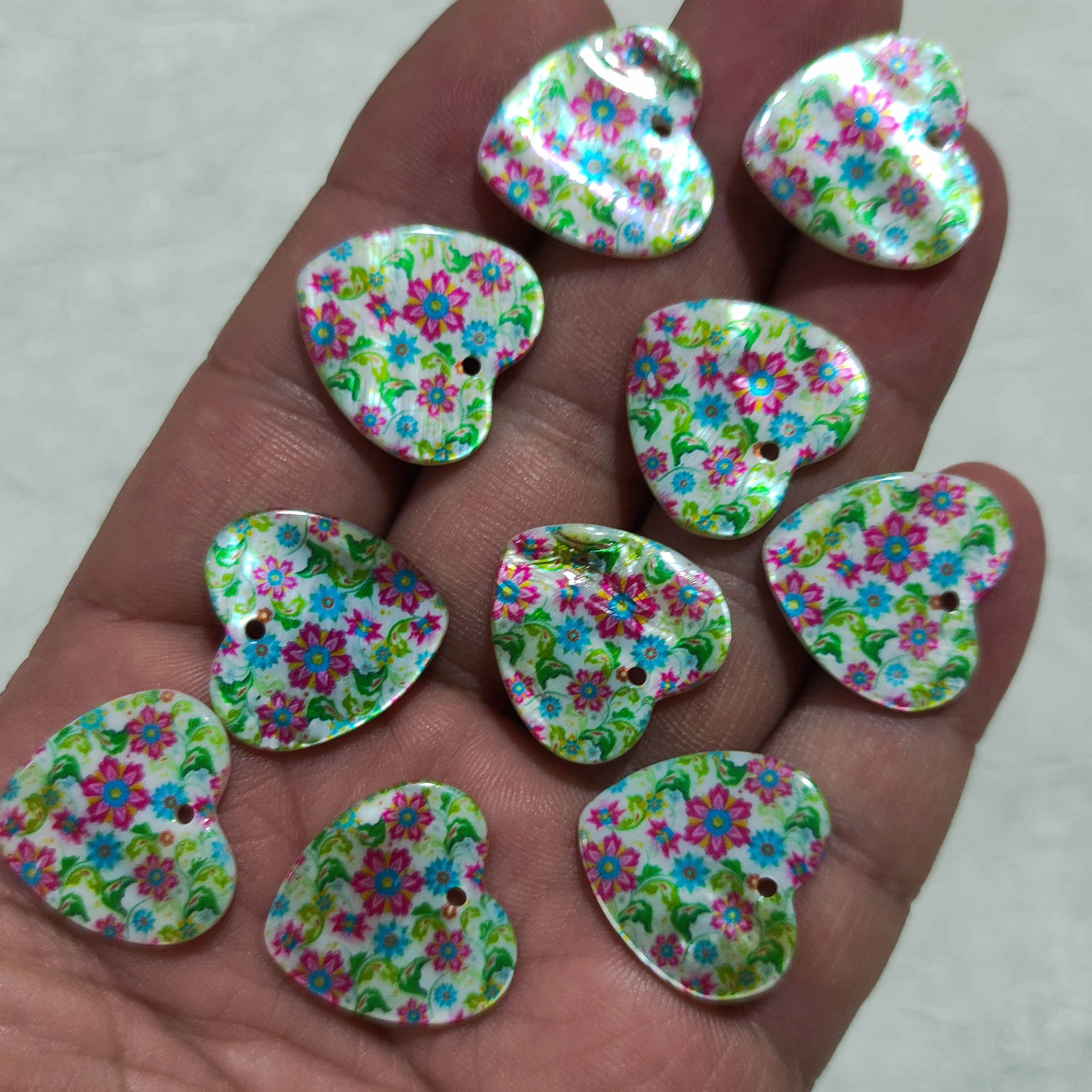 صدف طبیعی رنگ شده 