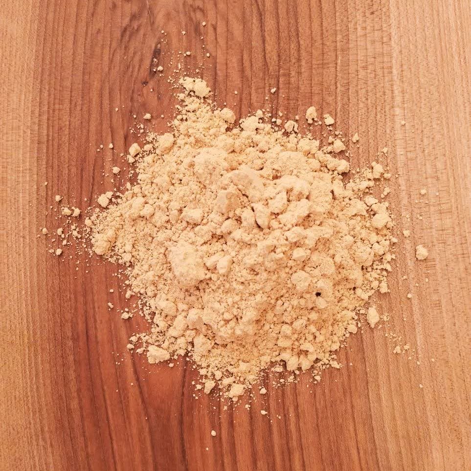 پودر زنجبیل اعلا و درجه یک در بسته بندی (100 گرمی)