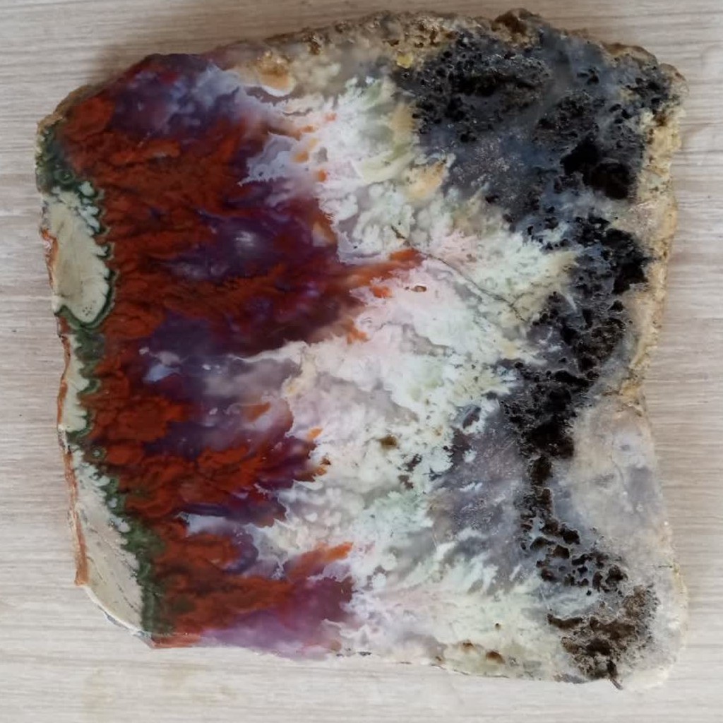 سنگ اسلب شجر قرمز