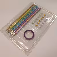 مجموعه مداد رنگی 6 رنگ همراه چسب اکلیلی فانتزی و برچسب نگینی فانتزی