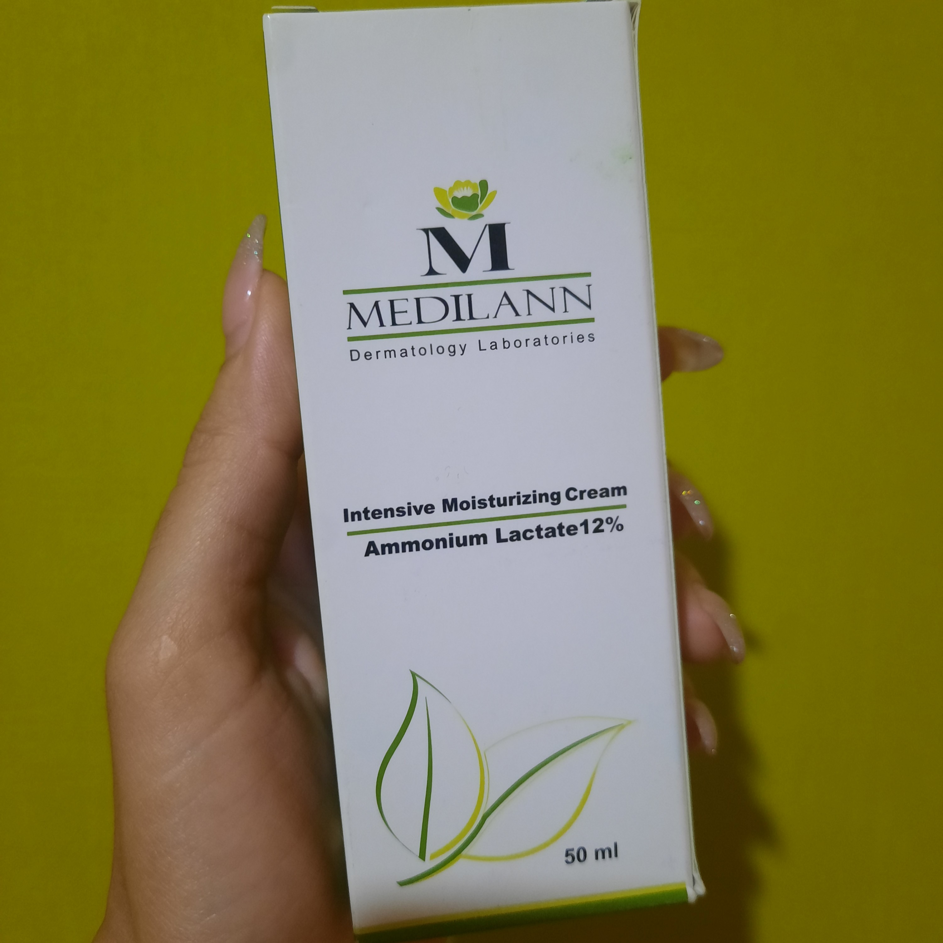 کرم مرطوب کننده قوی آمونیوم لاکتات 12 درصد مدیلن