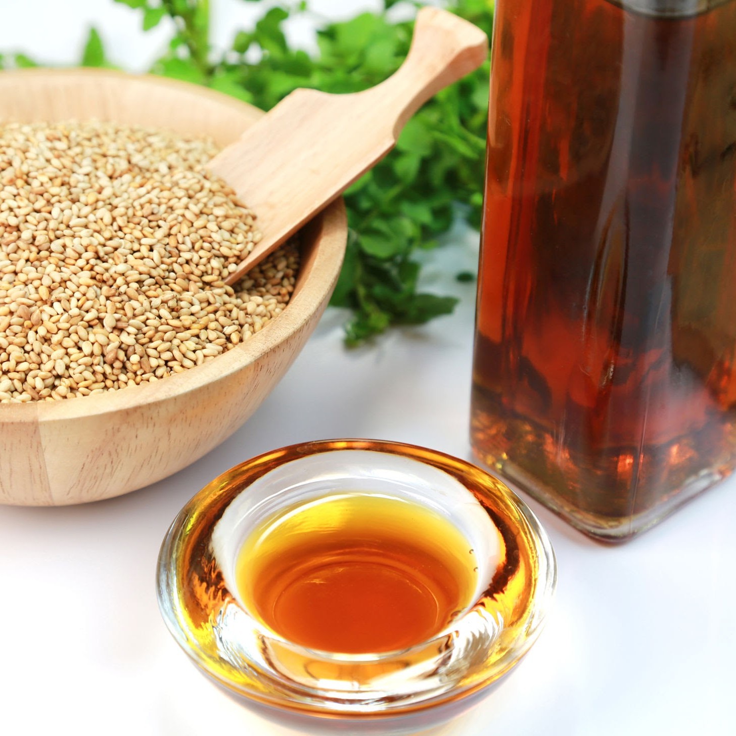 روغن کنجد یک لیتری(خالص و صد درصد تضمینی)