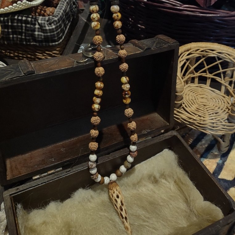 گردنبند مردانه و زنانه