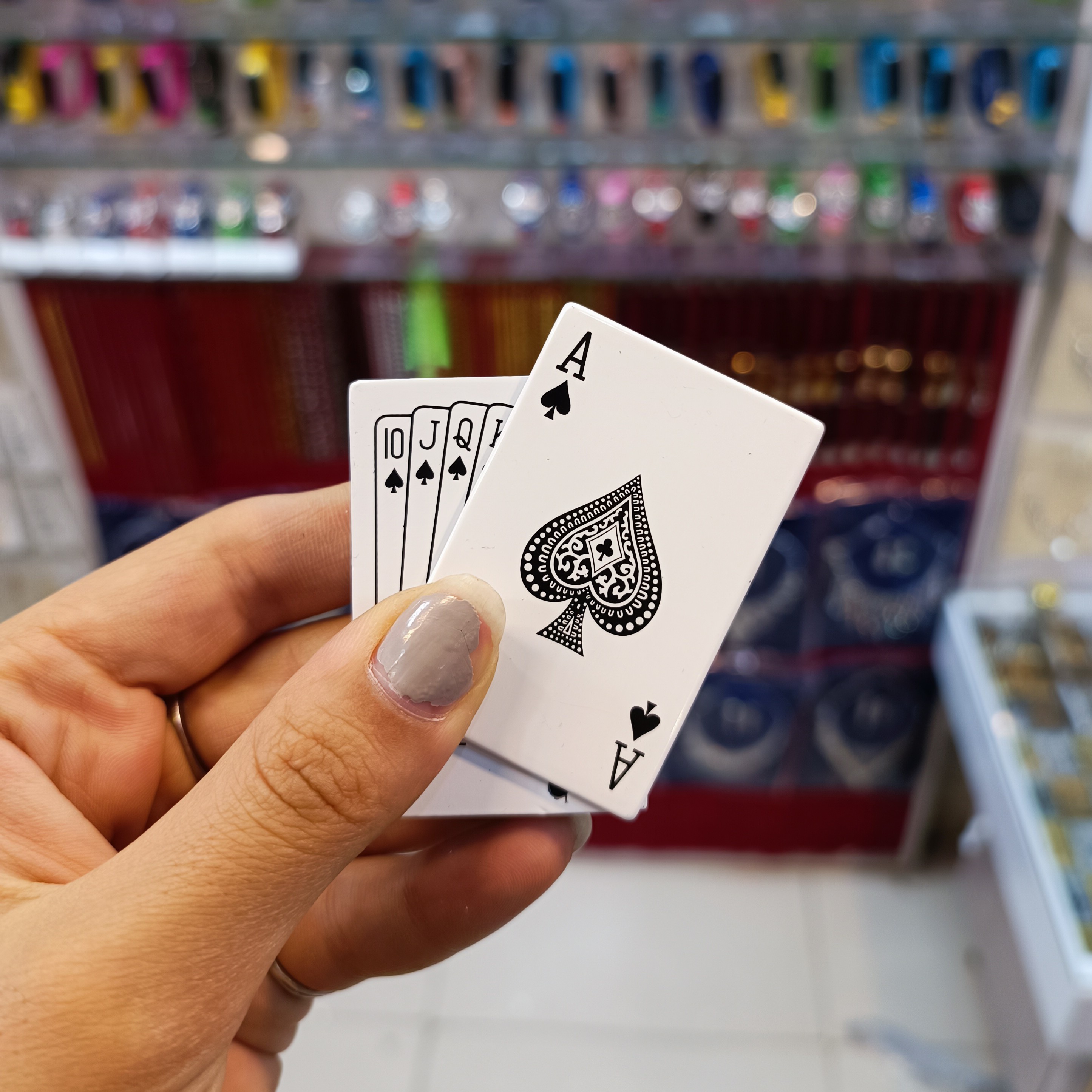 فندک پاسوری شعله سبز اتمی در چهار طرح با کمترین هزینه ارسال