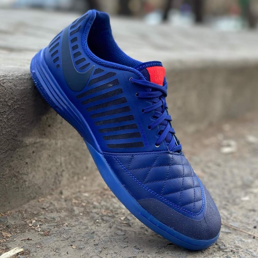 کفش سالنی نایک لونارگتو رنگ شماره 8