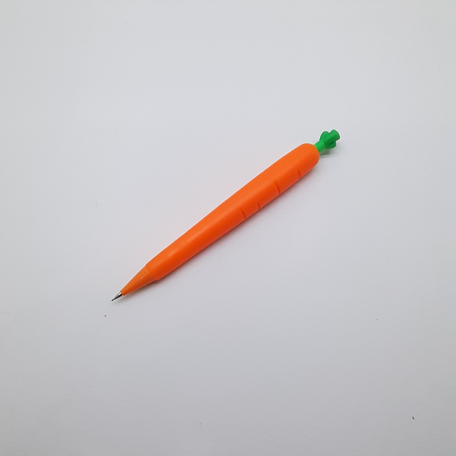 مداد نوکی فانتزی طرح هویج نوک 0.5