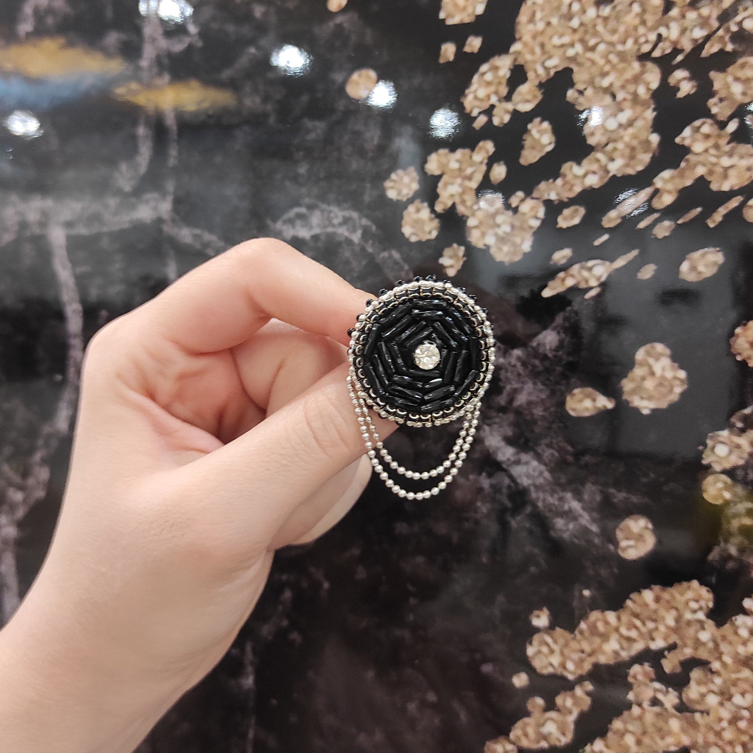 سنجاق سینه جواهر دوزی. کد 2