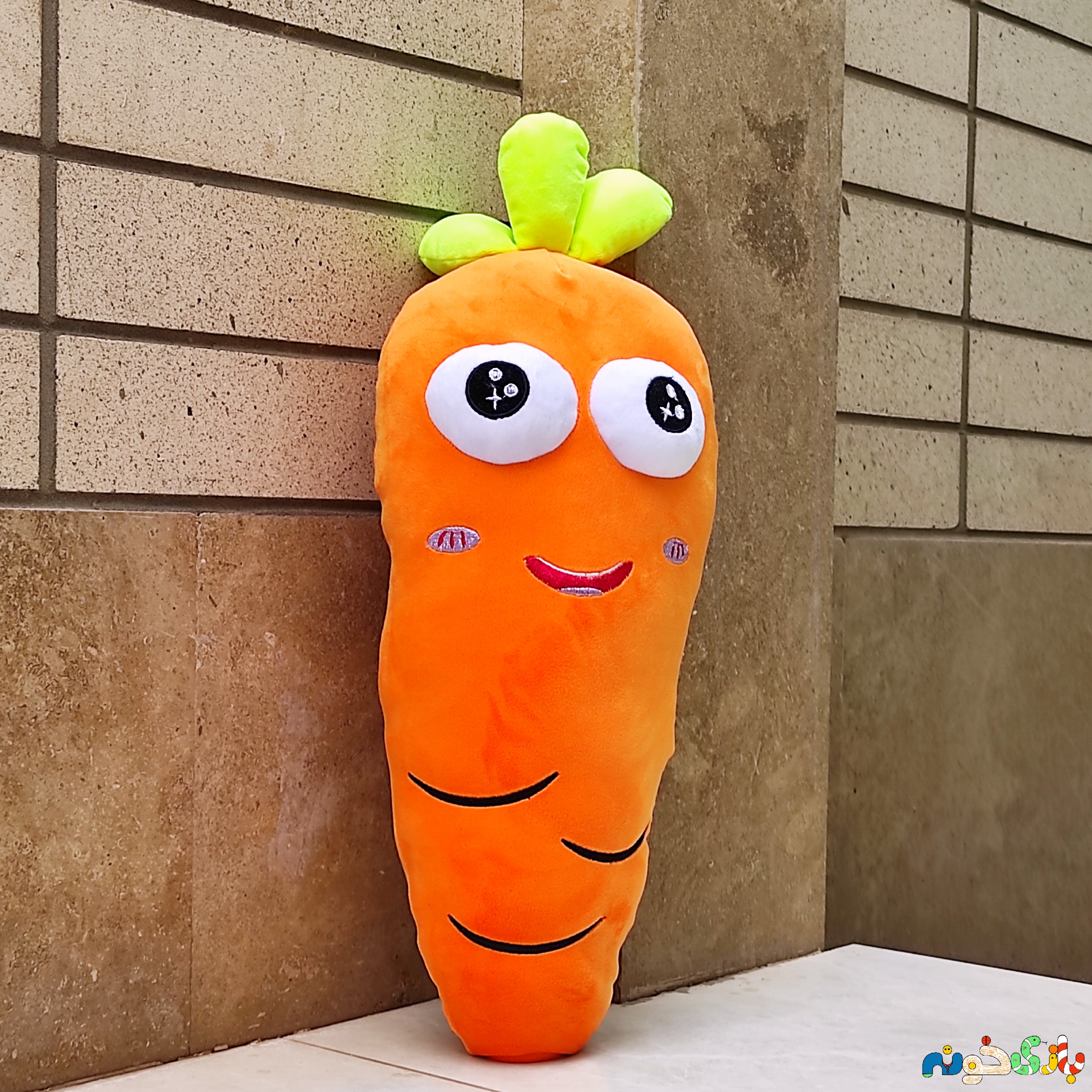 عروسک پولیشی هویج بالشتی چشمکی50 سانت 