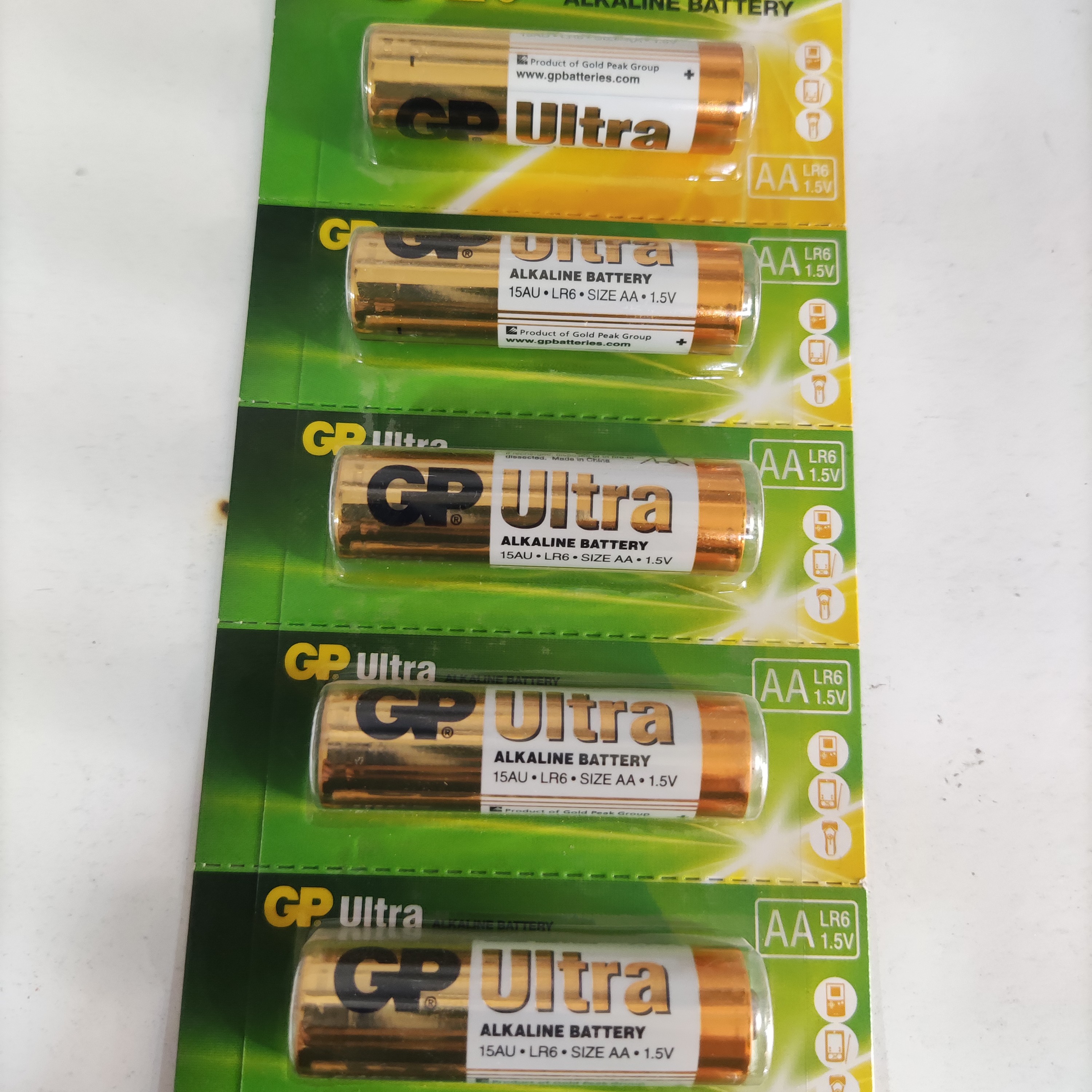 باتری نیم قلمی برند gp مدل الکالاین