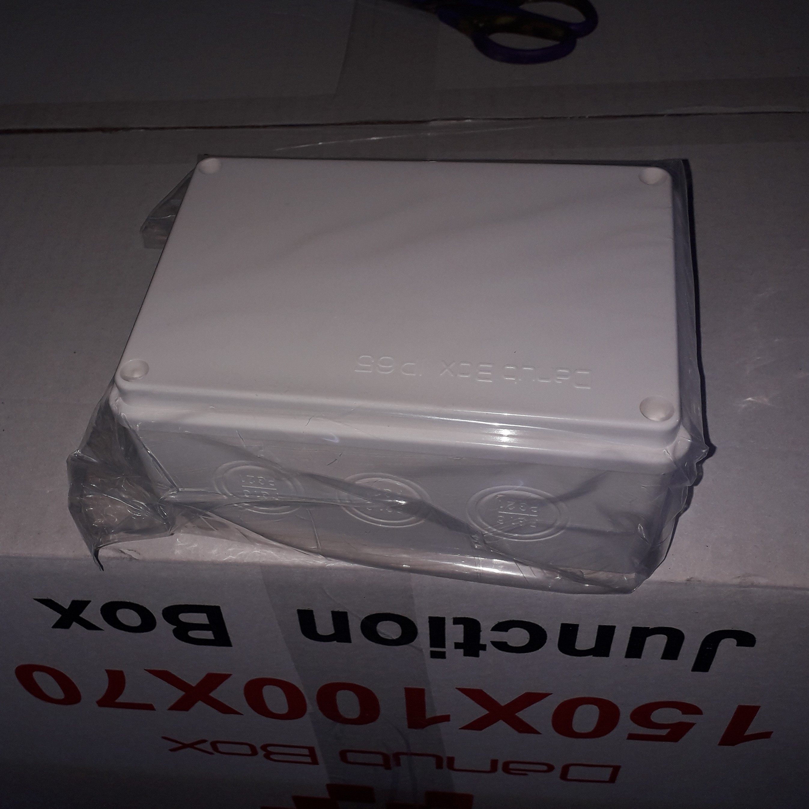 جعبه تقسیم  10 در 15 در 7 دانوب  پلی کربنات