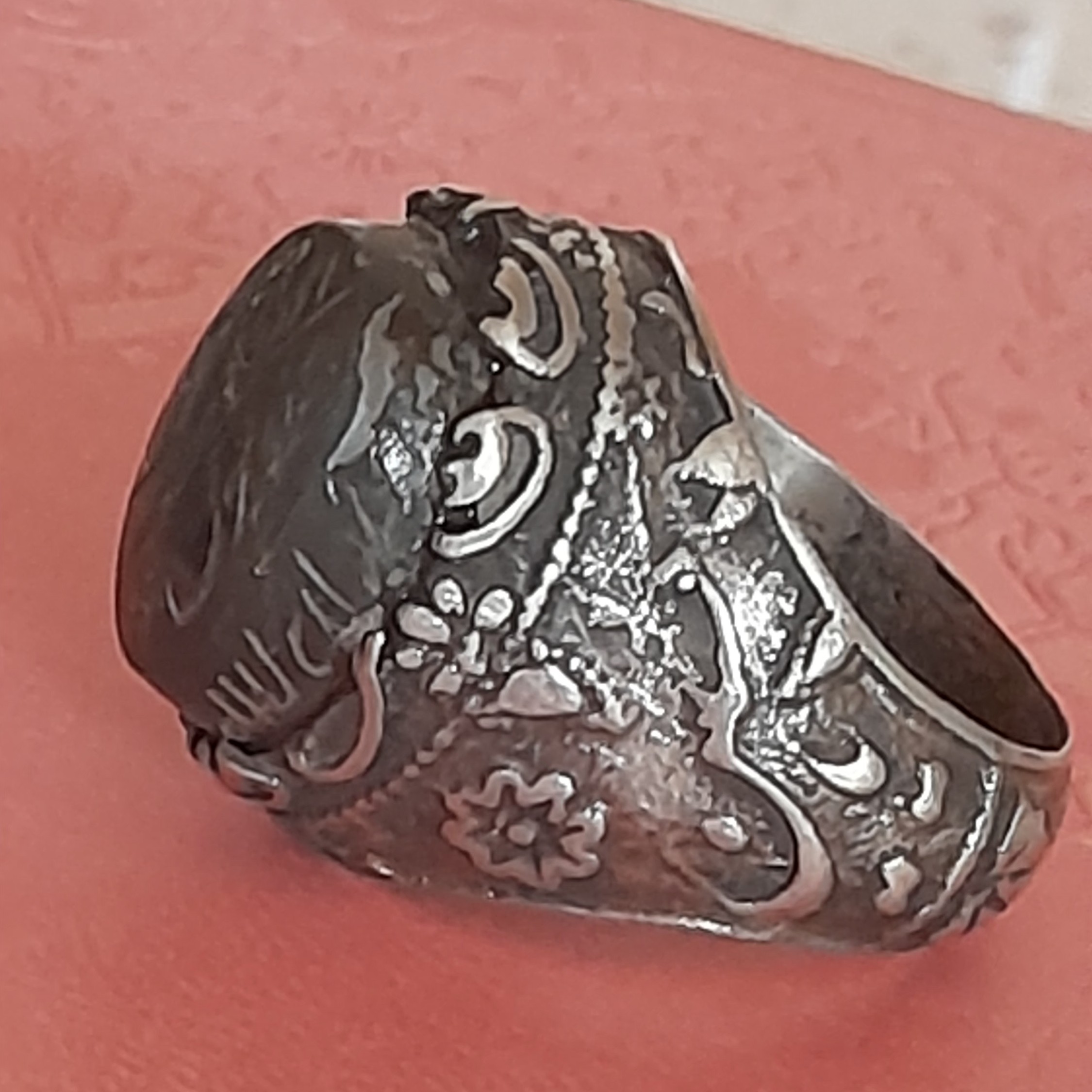 سنگ عقیق ورکاب نقره سیاه