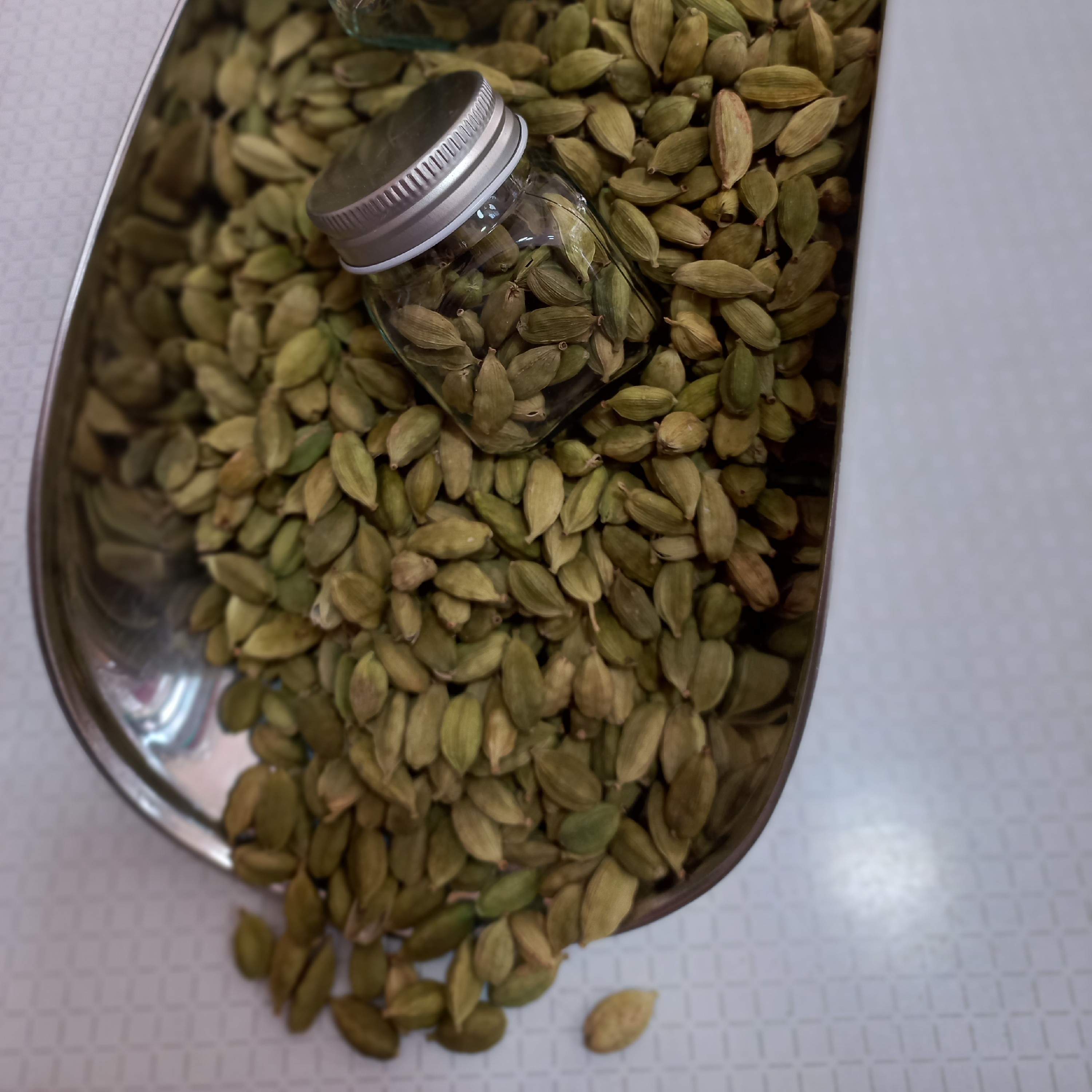 هل سبز 20 گرم خالص