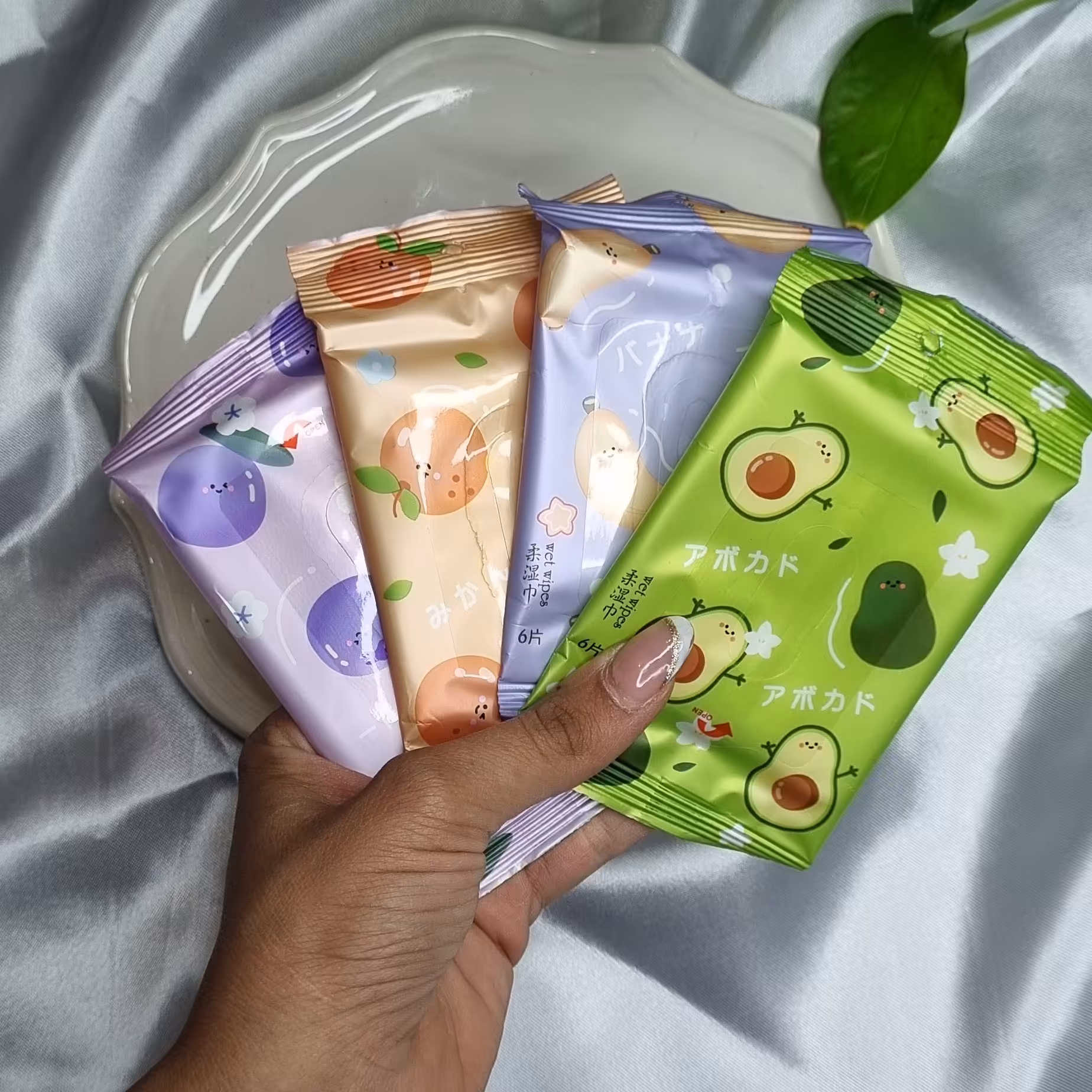 دستمال مرطوب فانتزی طرح میوه 6 عددی خارجی (آرایشی شین بیوتی)