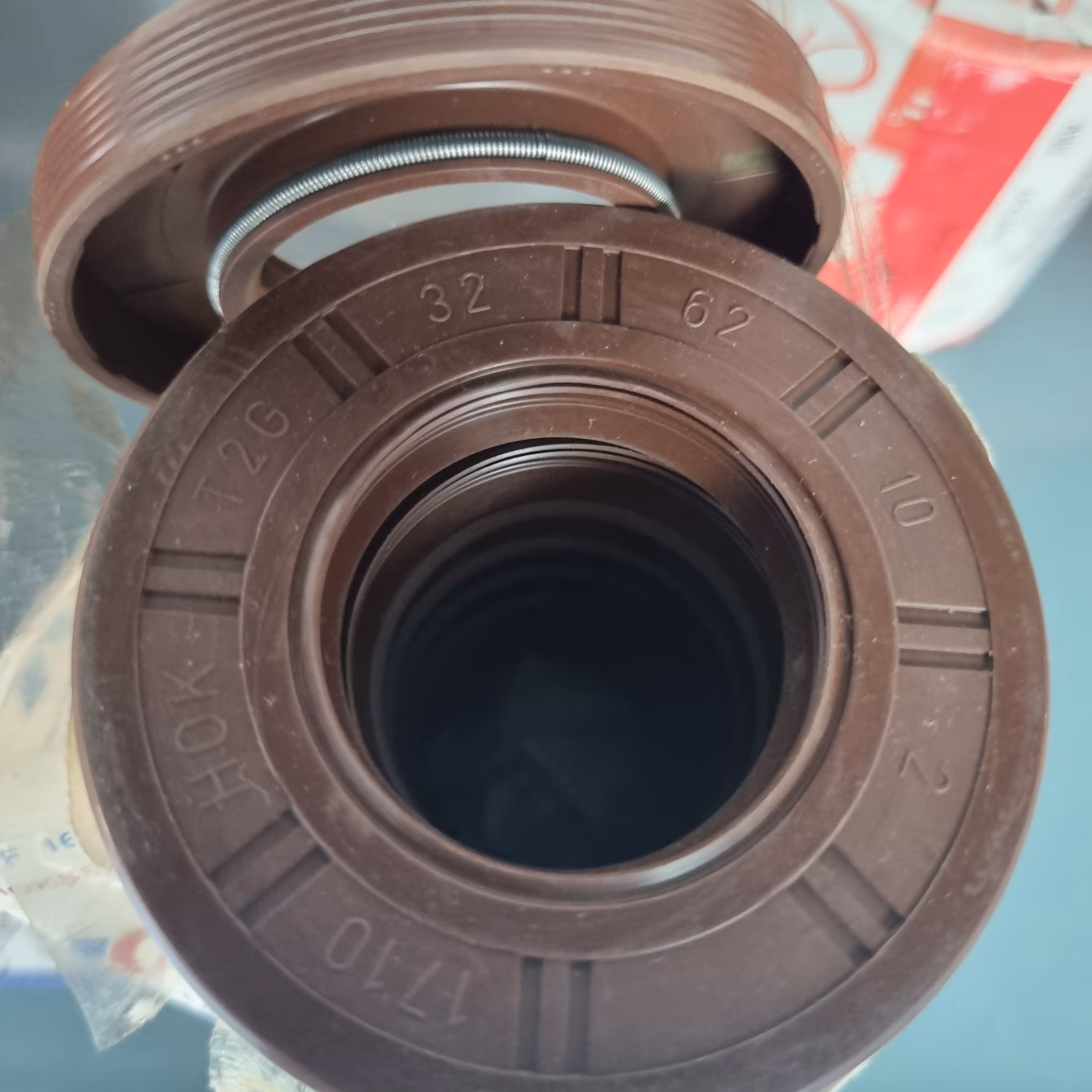 کاسه نمد 62 32 10 وارداتی ( 10* 62* 32 )