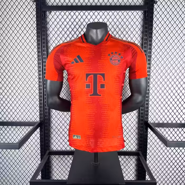 لباس اول بایرن مونیخ 2025-2024 | بازیکن
