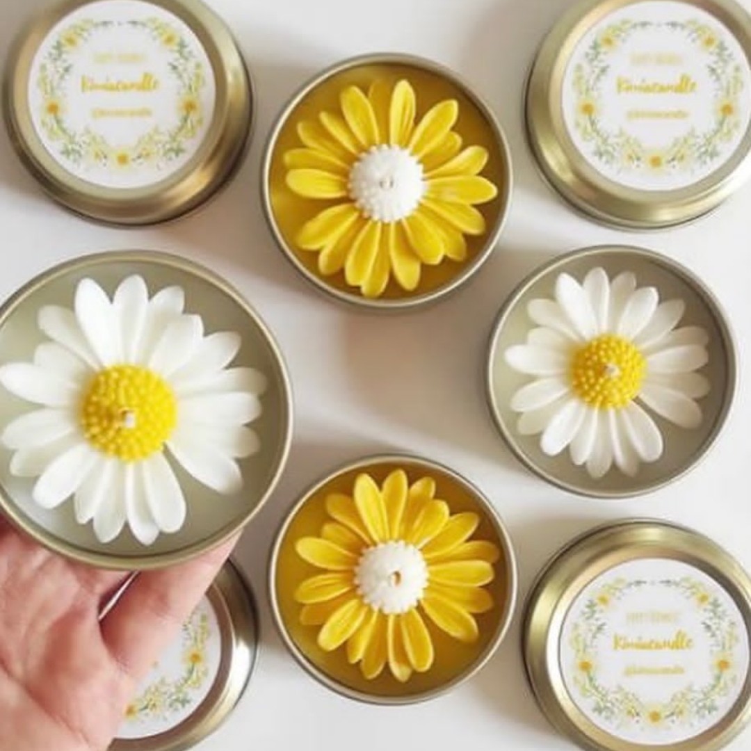 شمع قوطی گل مارگاریت