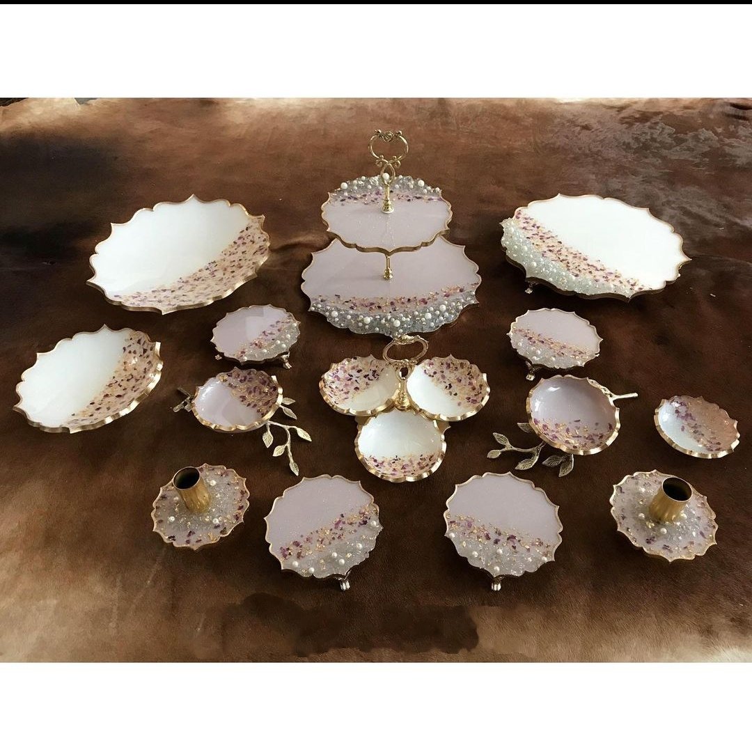 سرویس پذیرایی 2