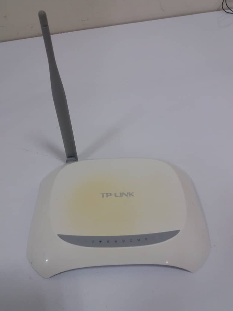 مودم استوک تی پی لینک  ADSL2 Plus بیسیم N150 مدل TPLink TD-W8901N