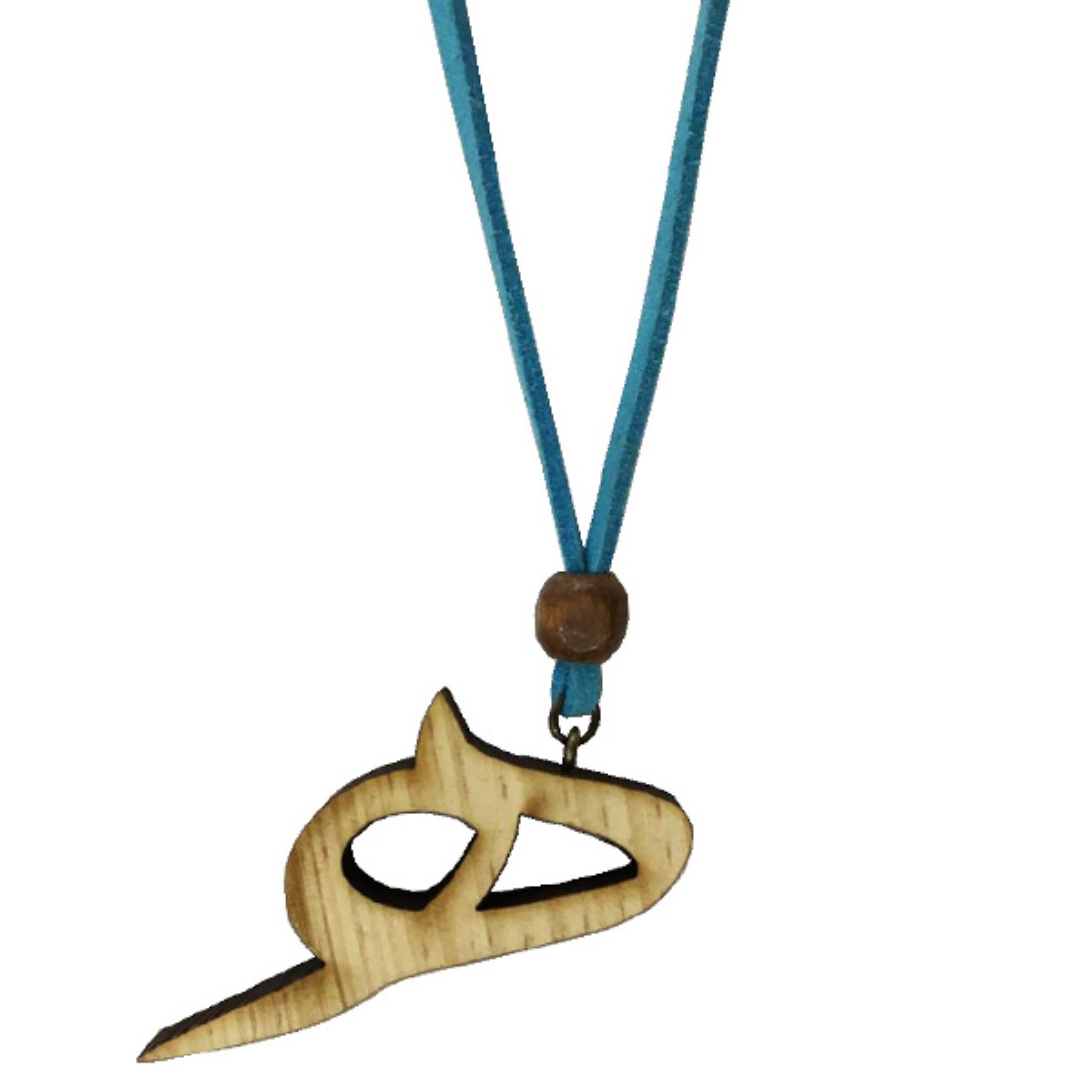 گردنبند چوبی مدل ه ابعاد پلاک 5 در 2 سانتی متر با بند چرمی مشکی