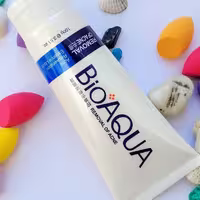 قویترین و تخصصی ترین فوم شستشو ضدجوش و آکنه 
Bioaqua
با این فوم جوش ها رو محو کنید و از ایجاددوباره جوش پیشگیری کنی