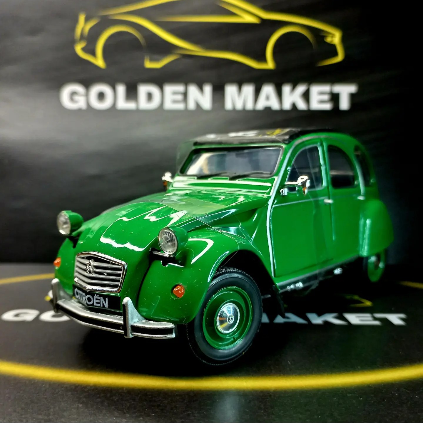 ماکت ژیان سیتروئن 2cv ساخت شرکت ویلی رنگ سبز
