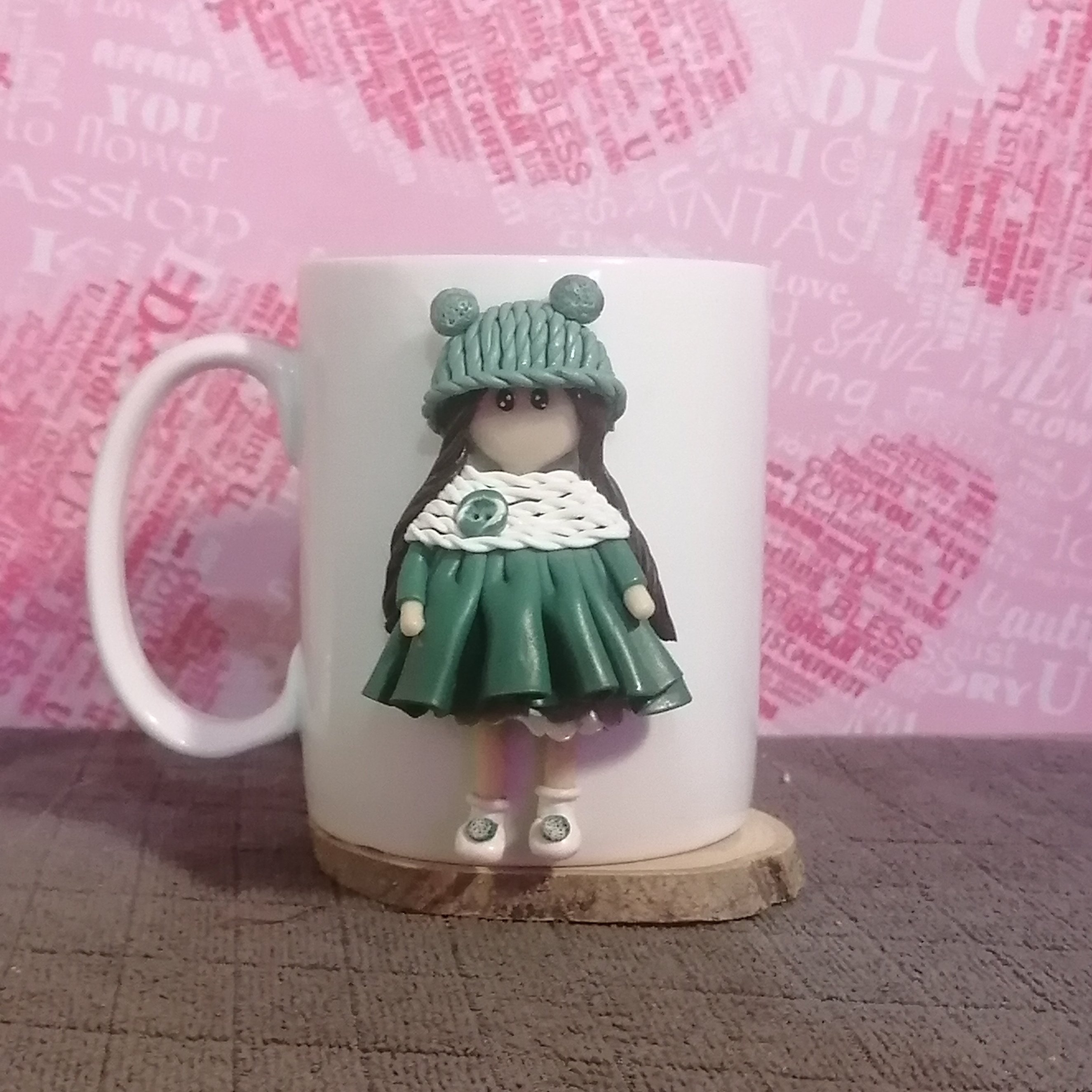 ماگ سرامیکی همراه عروسک روسی خمیر ایتالیایی ضد آب و قابل شستشو کادویی ماندگار 