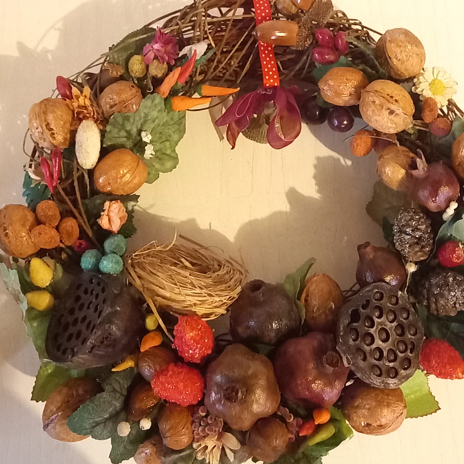 دکور آویز حلقه ی گل