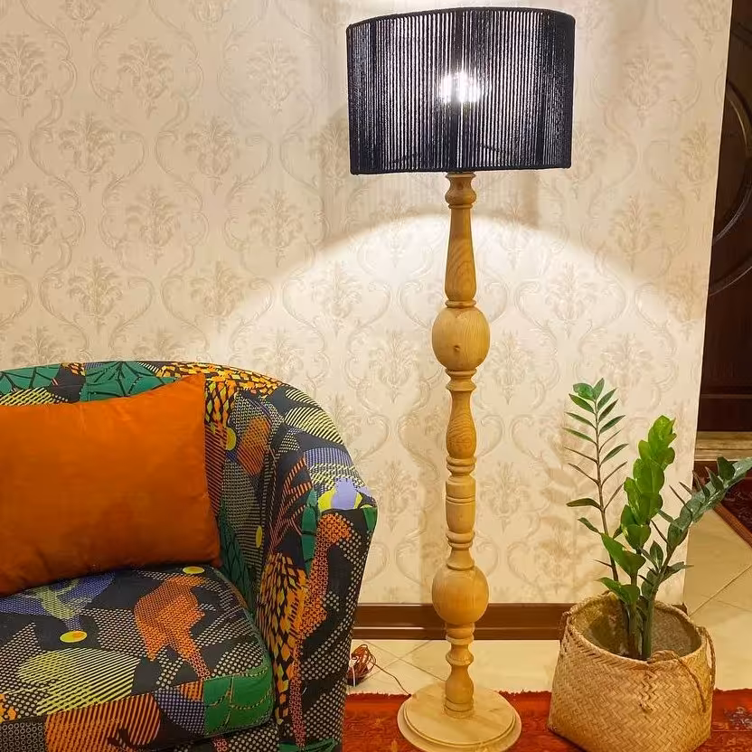 آباژور پایه بلند چوبی