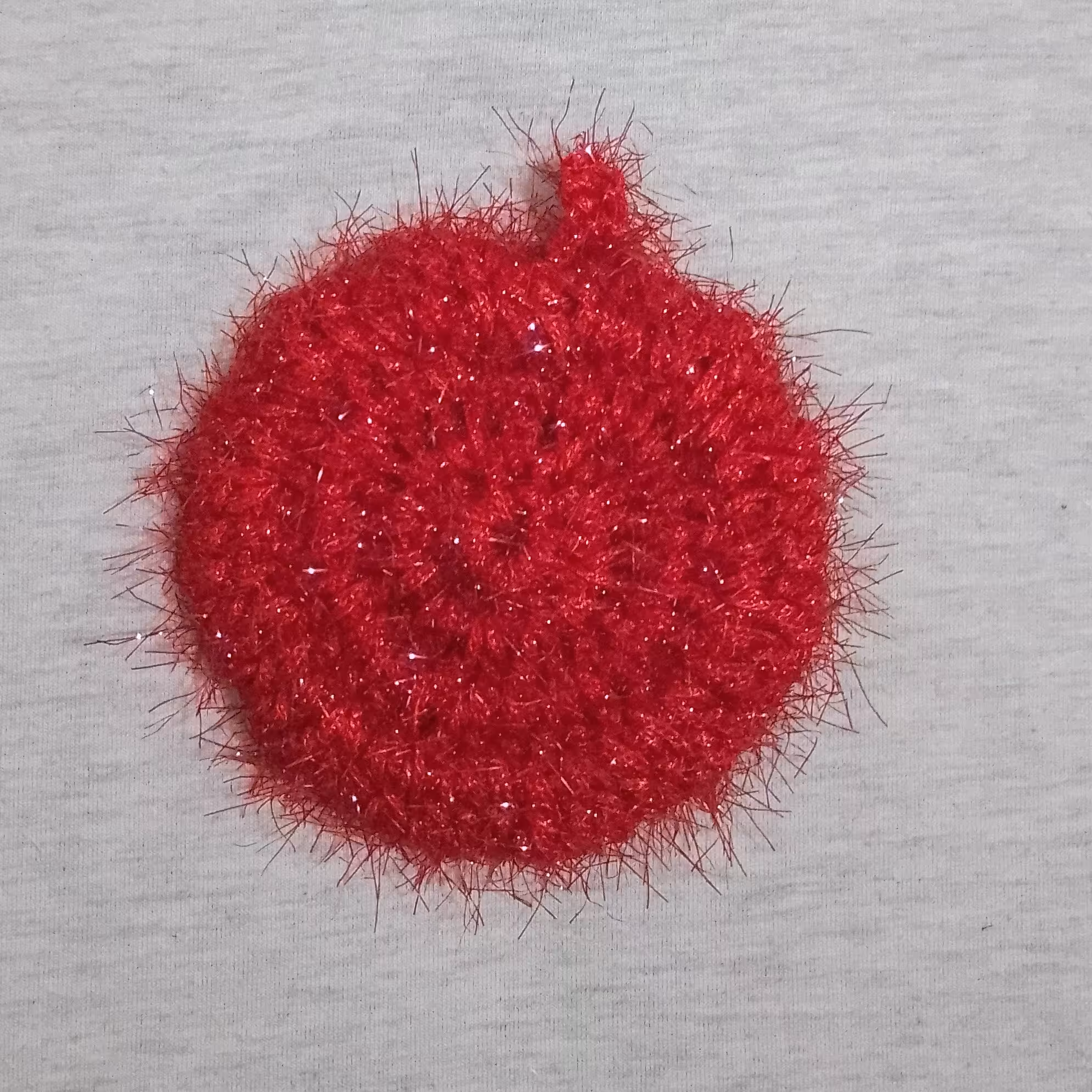 اسکاج بافتنی گرد سوزنی جگری رنگ آویزدار