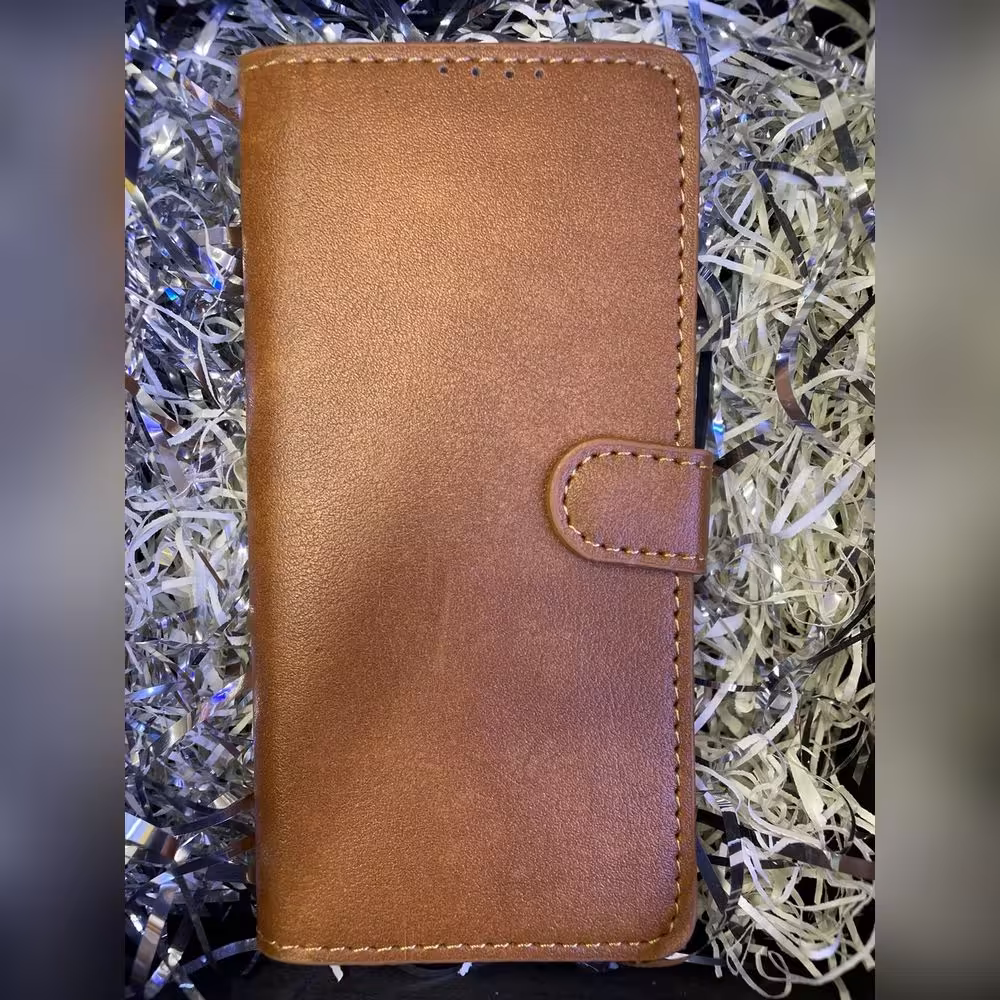 سامسونگ A06 کیف کلاسوری چرمی سامسونگ GalaxyA06 - امین 24 امانت دار اعتماد شما