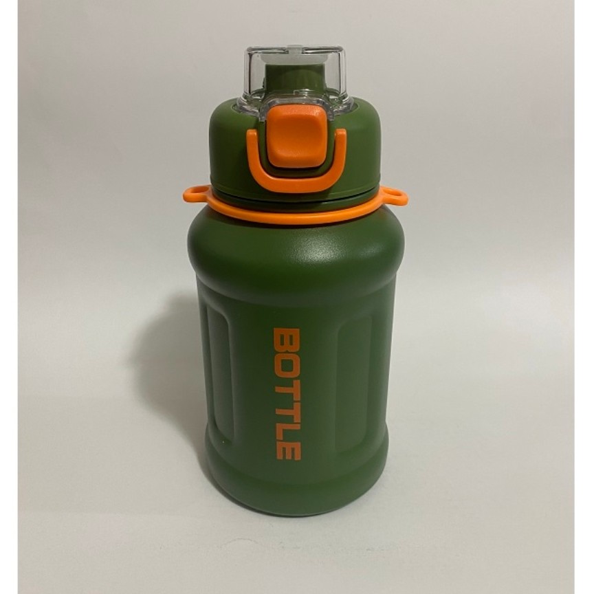 فلاسک مدل bottle گنجایش 0.65 لیتر رنگ سبز تیره