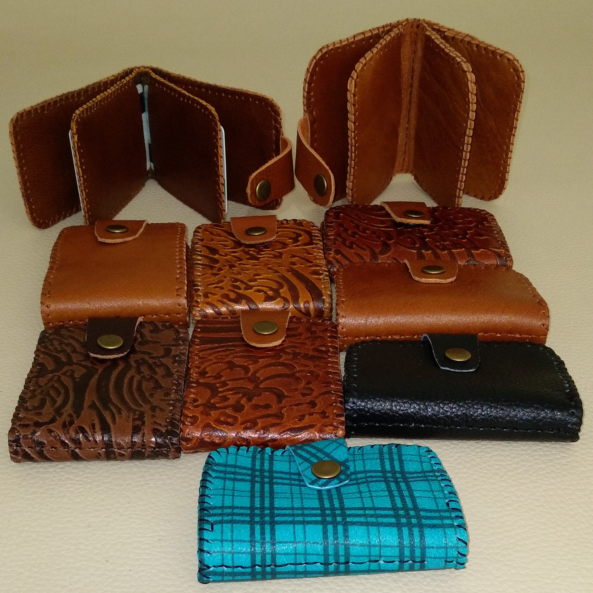 جاکارت تمام چرم