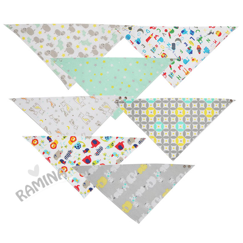 پیشبند سه گوش طرح دار نوزادی