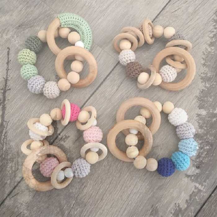 دندونی چوبی مخصوص نوزاد