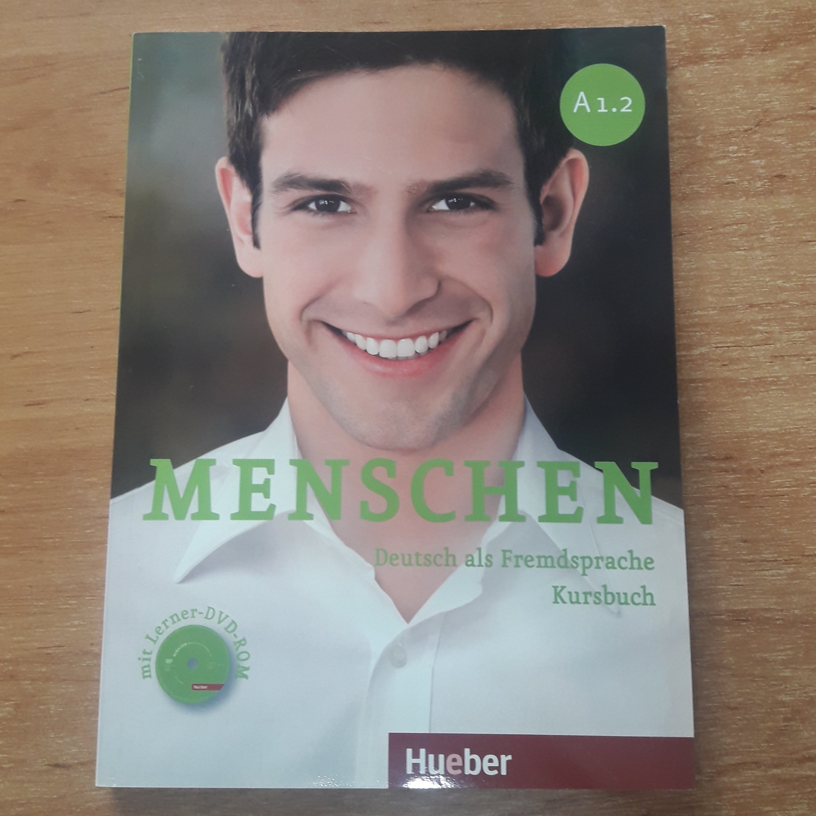 کتاب زبان آلمانی منشن Menschen A12 به همراه کتاب کار و cd