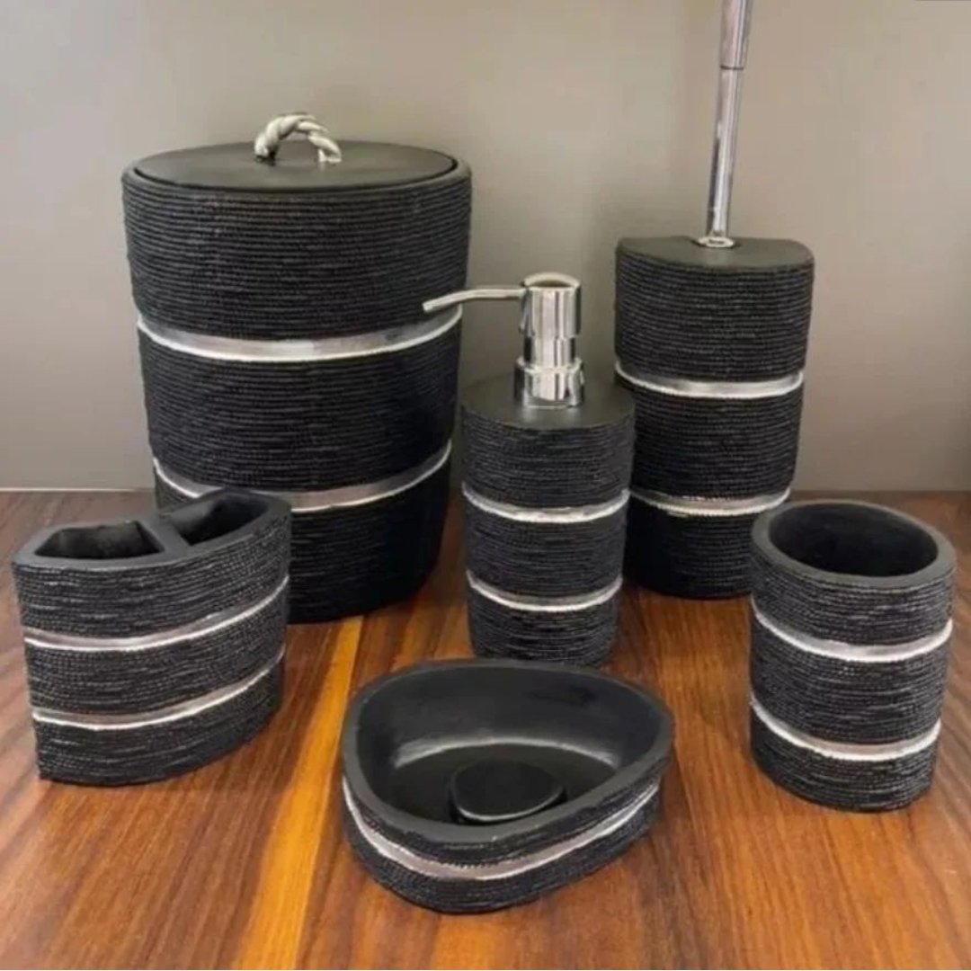 ست سرویس بهداشتی ساچی برند آذین ست - رنگ مشکی نقره ای - جنس رزین درجه یک