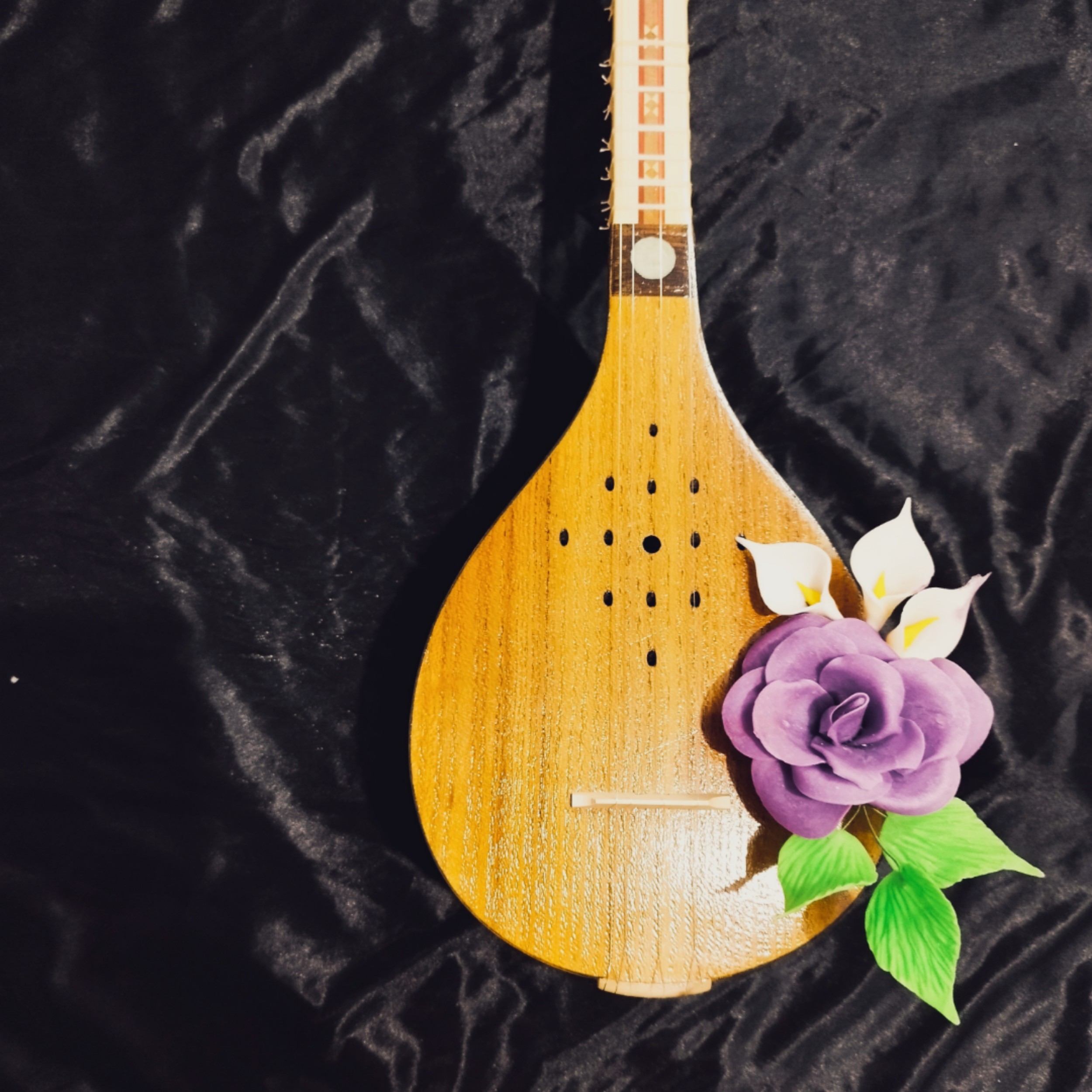 سه تار کیهان