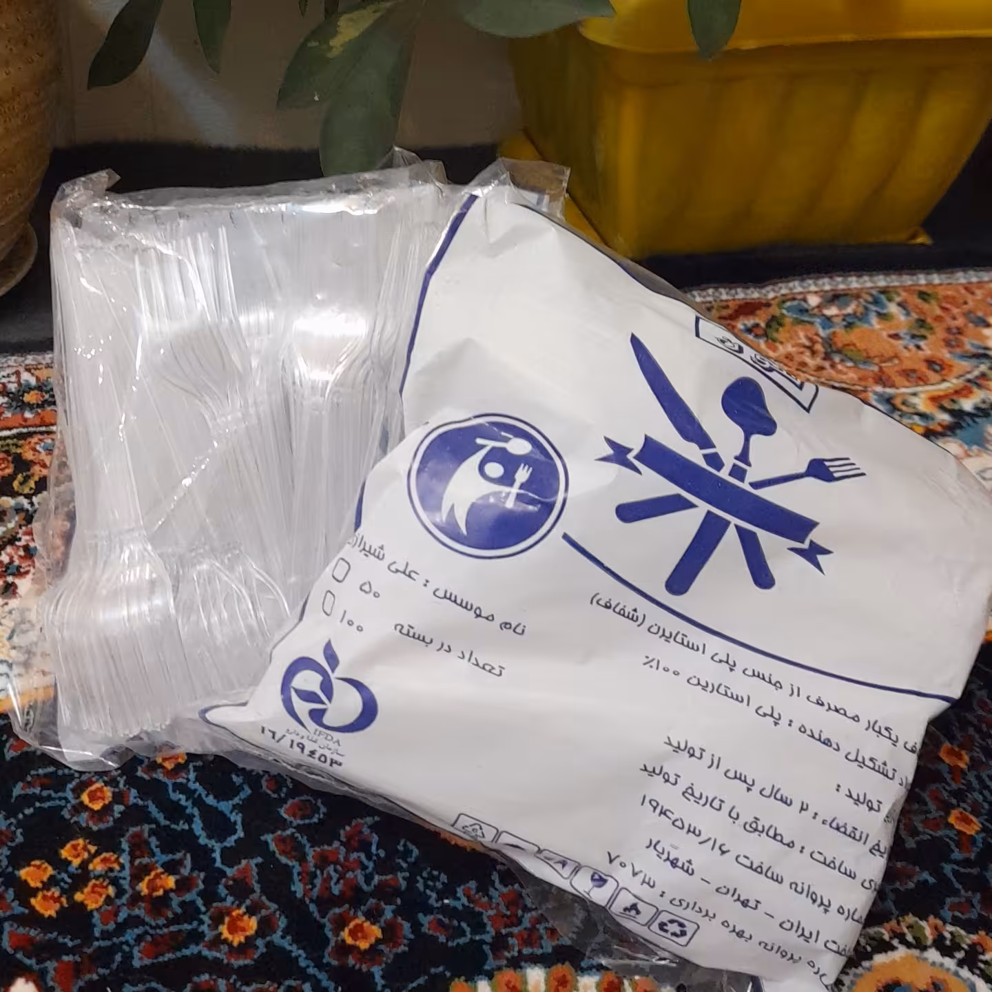 چنگال یکبارمصرف 100 تایی 