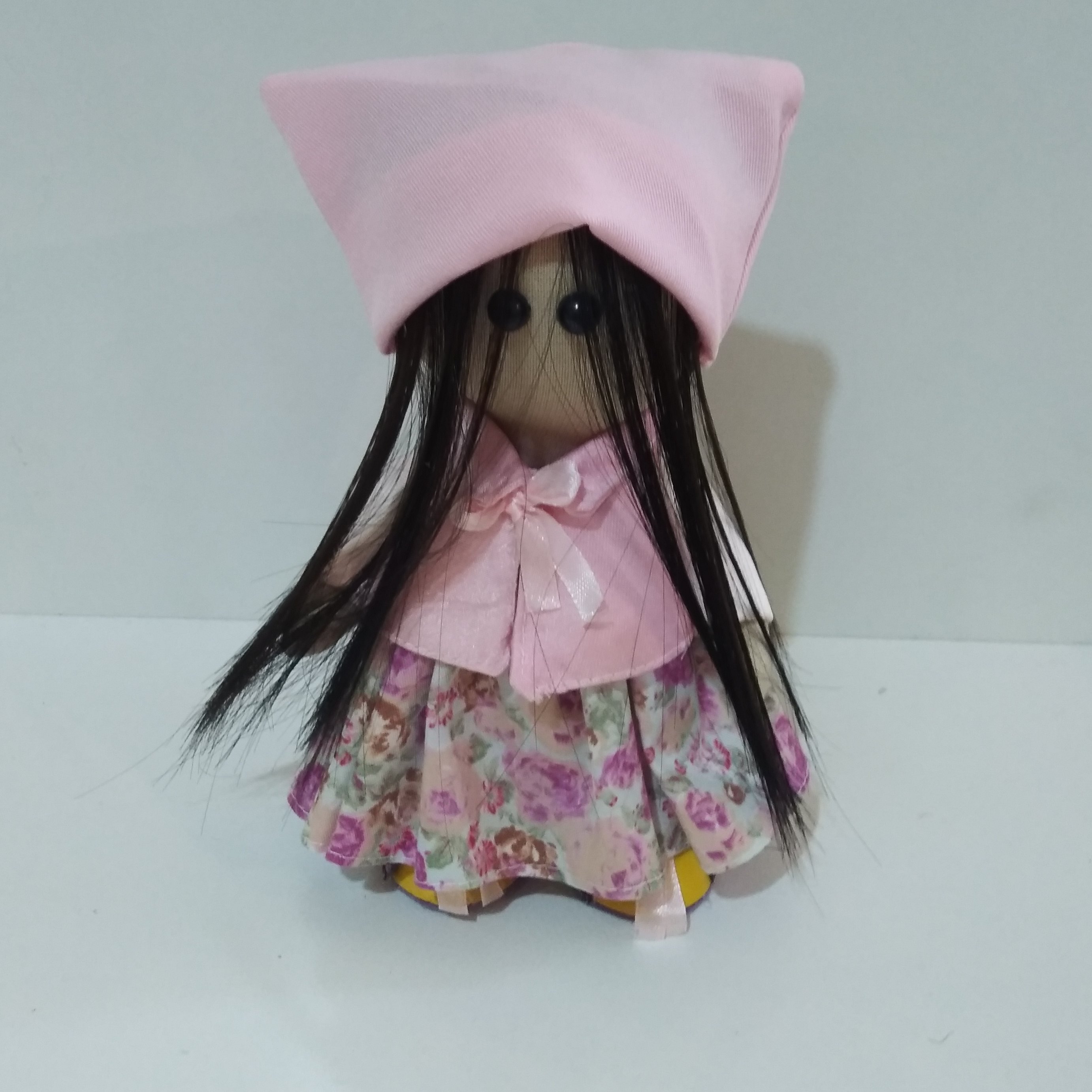 عروسک روسی گل خانم کد3سایز17سانت به رنگ بنفش وکت صورتی