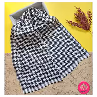 شال بافت طرح پیچازی همیشه خواستنی و شیک برای شیک پسندان