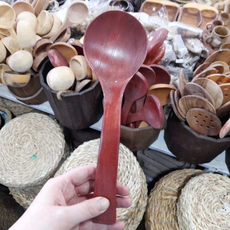 ملاقه چوبی شرابی سایز متوسط