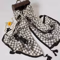 شال سیا اسکارف طرح  چفیه عربی 