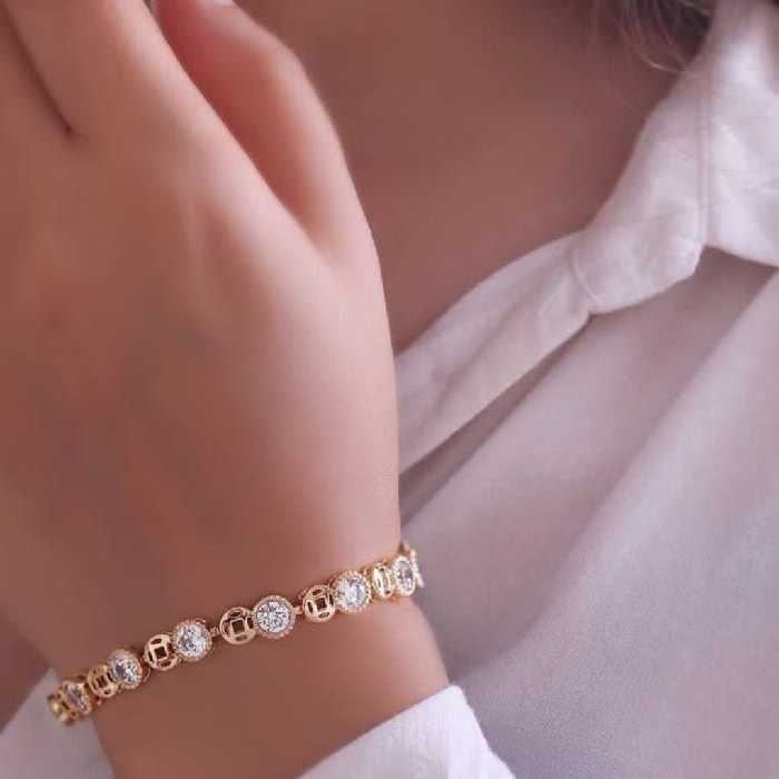 دستبند کد11701برند ژوپینگ xuping.نگین اتمی.آبکاری طلا .رنگ ثابت.ضدحساسیت